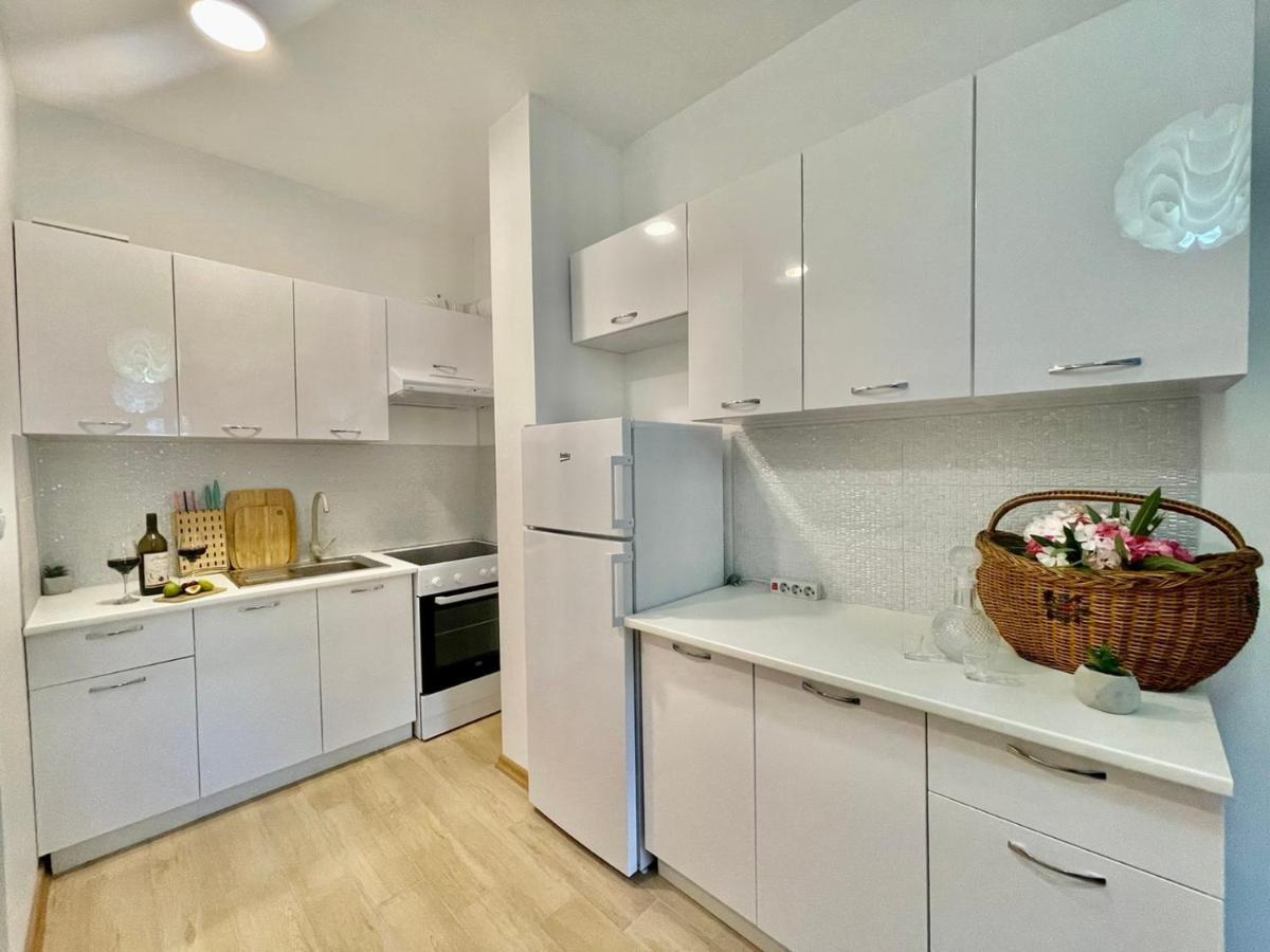 Olive Square Apartment Budva Exteriér fotografie